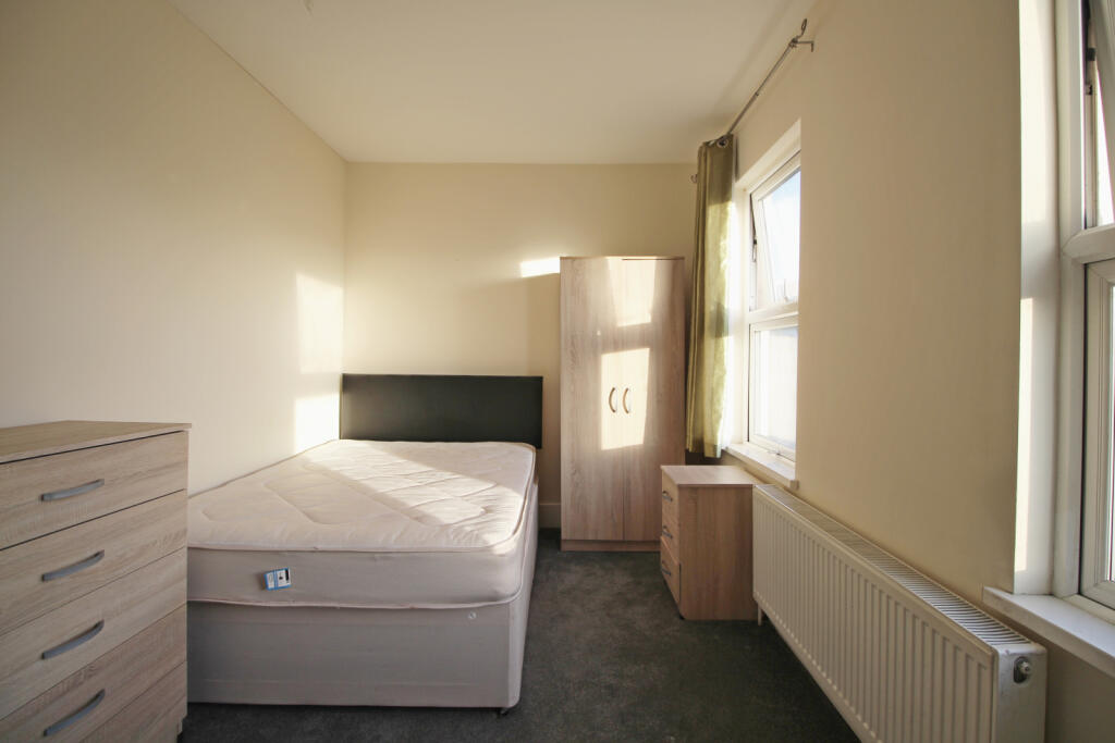1 bed Flat Share for rent in Isleworth. From Anderson Knight