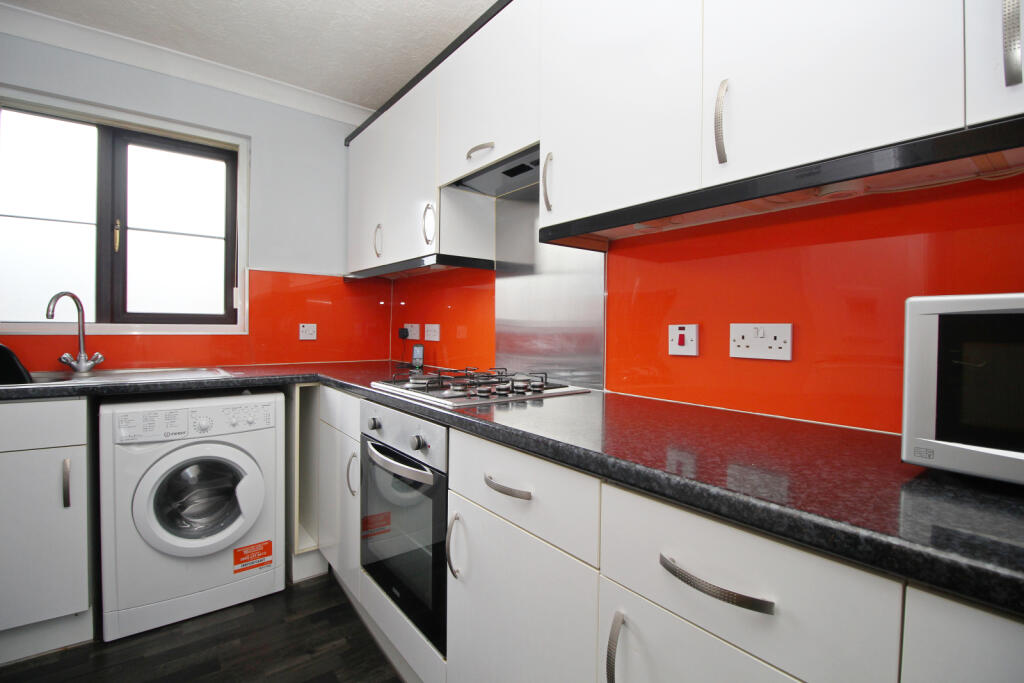 1 bed 1st Floor Flat for rent in Hayes. From Anderson Knight 1 bed 1st Floor Flat for rent in Hayes. From Anderson Knight