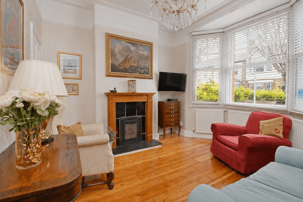 3 bed Mid Terraced House for rent in Brentford. From Anderson Knight