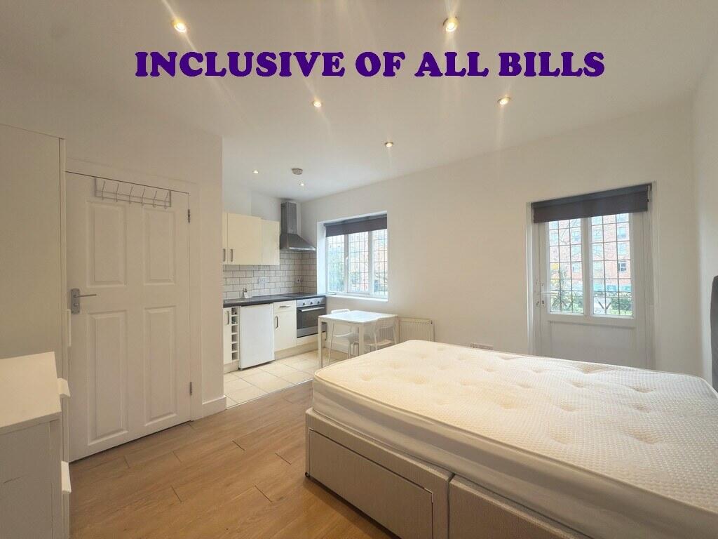 4 bed Studio for rent in Hounslow. From Anderson Knight 4 bed Studio for rent in Hounslow. From Anderson Knight