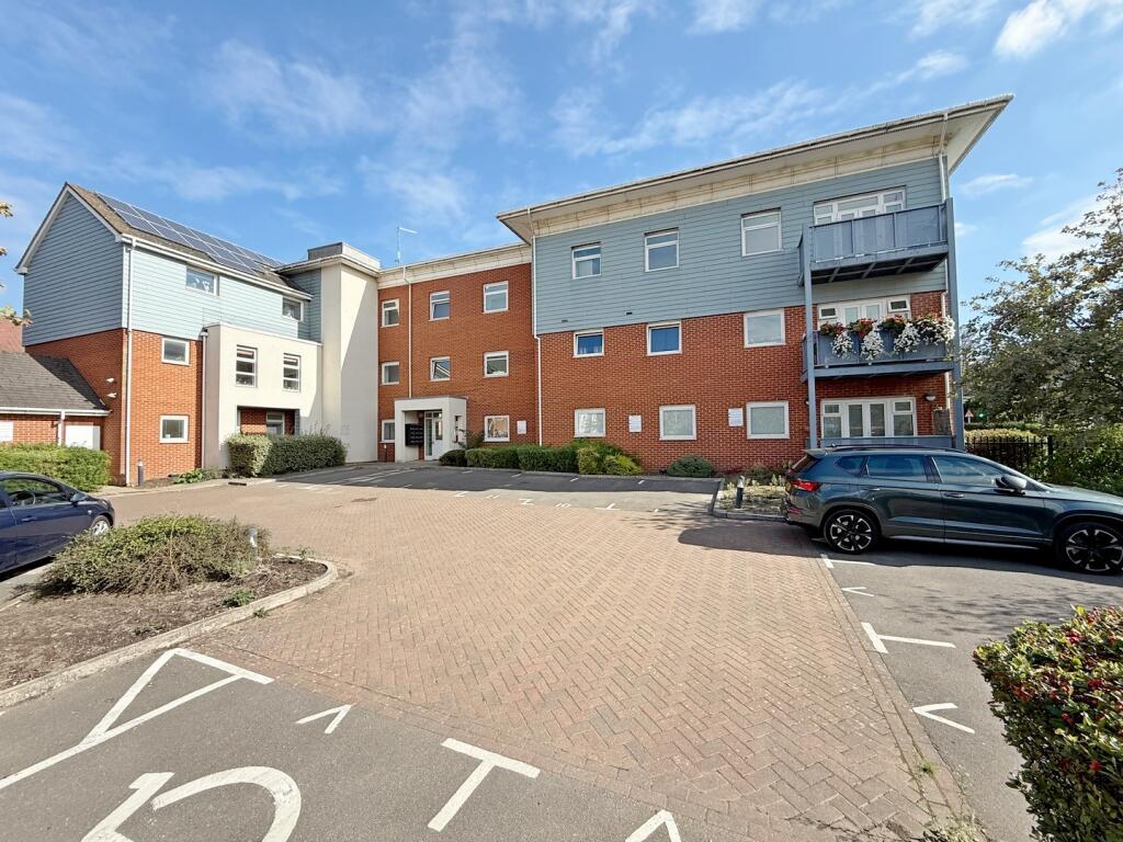 2 bed 1st Floor Flat for rent in West Drayton. From Anderson Knight