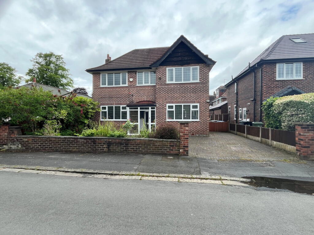 4 bed Detached for rent in Sale. From Andrew J Dawson - Cheadle 4 bed Detached for rent in Sale. From Andrew J Dawson - Cheadle