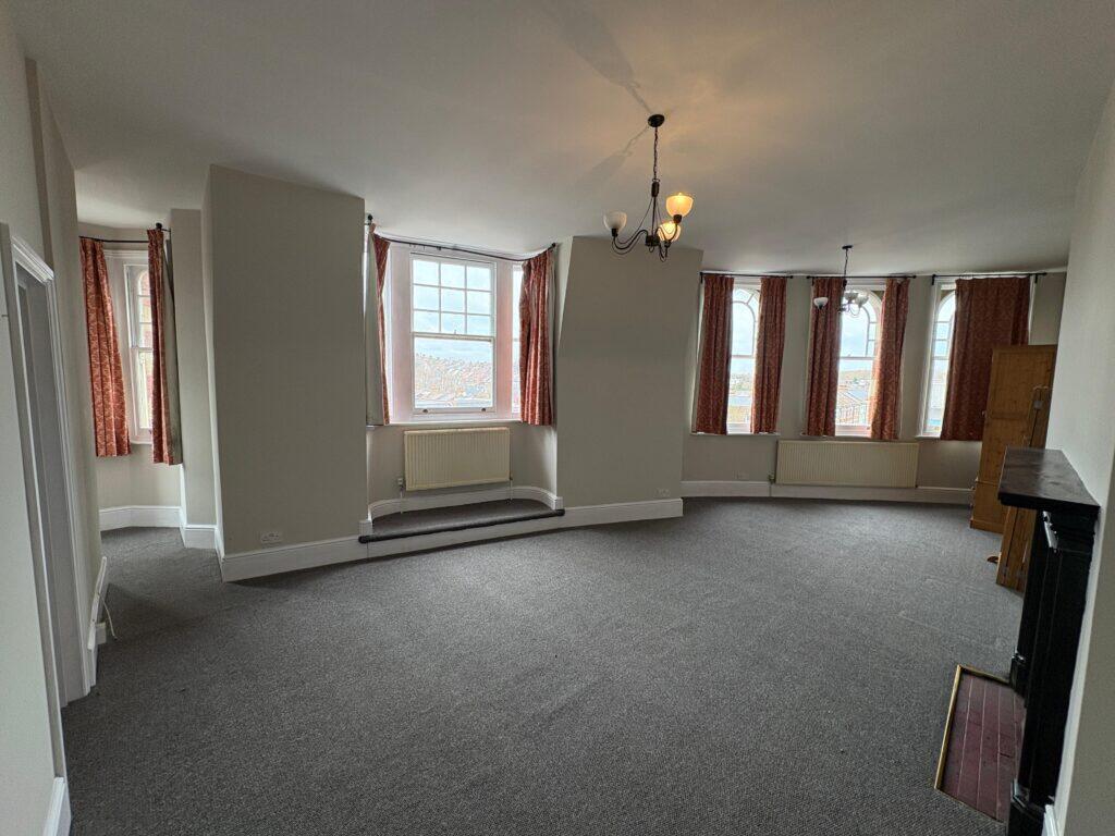 0 bed Studio for rent in Hornsey. From Andrew Lloyd Estates Ltd