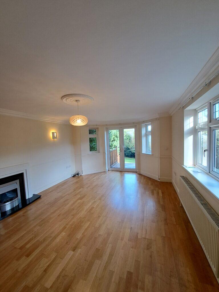5 bed Detached for rent in Wood Green. From Andrew Lloyd Estates Ltd