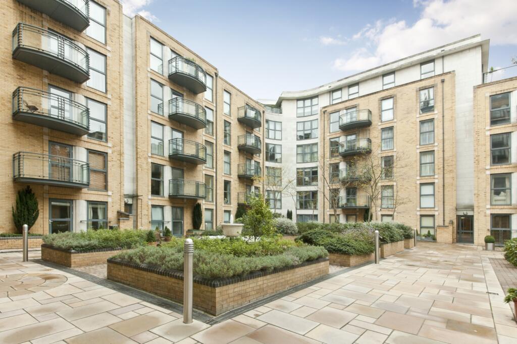 2 bed Apartment for rent in Chelsea. From Andrew Reeves - Westminster & Belgravia