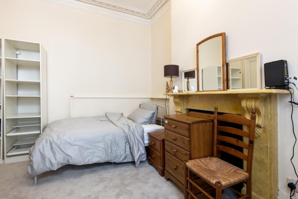 0 bed Studio for rent in Kensington. From Andrew Reeves - Westminster & Pimlico