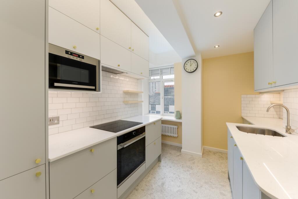 3 bed Apartment for rent in London. From Andrew Reeves - Westminster & Pimlico 3 bed Apartment for rent in London. From Andrew Reeves - Westminster & Pimlico