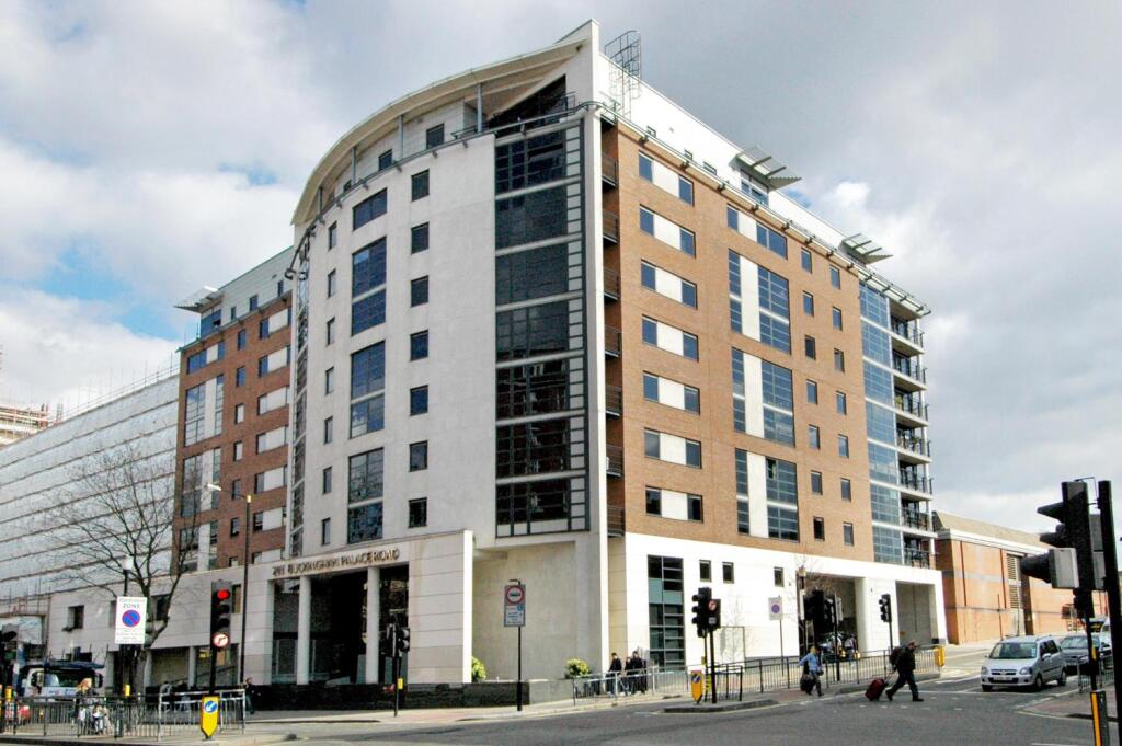 2 bed Apartment for rent in Chelsea. From Andrew Reeves - Westminster & Pimlico