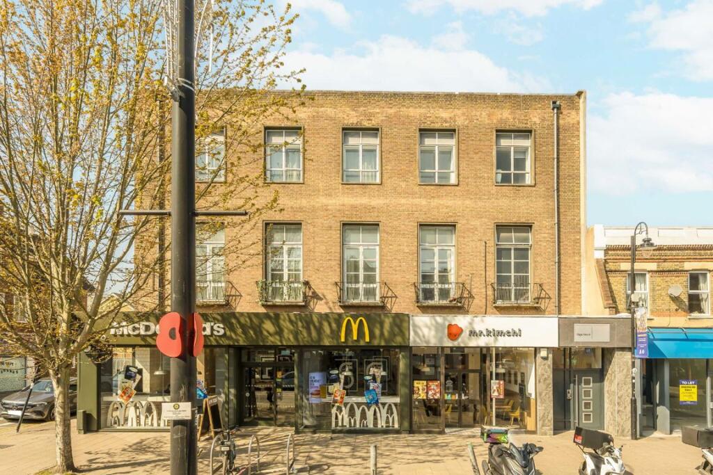 1 bed 1st Floor Flat for rent in New Malden. From andrew scott robertson