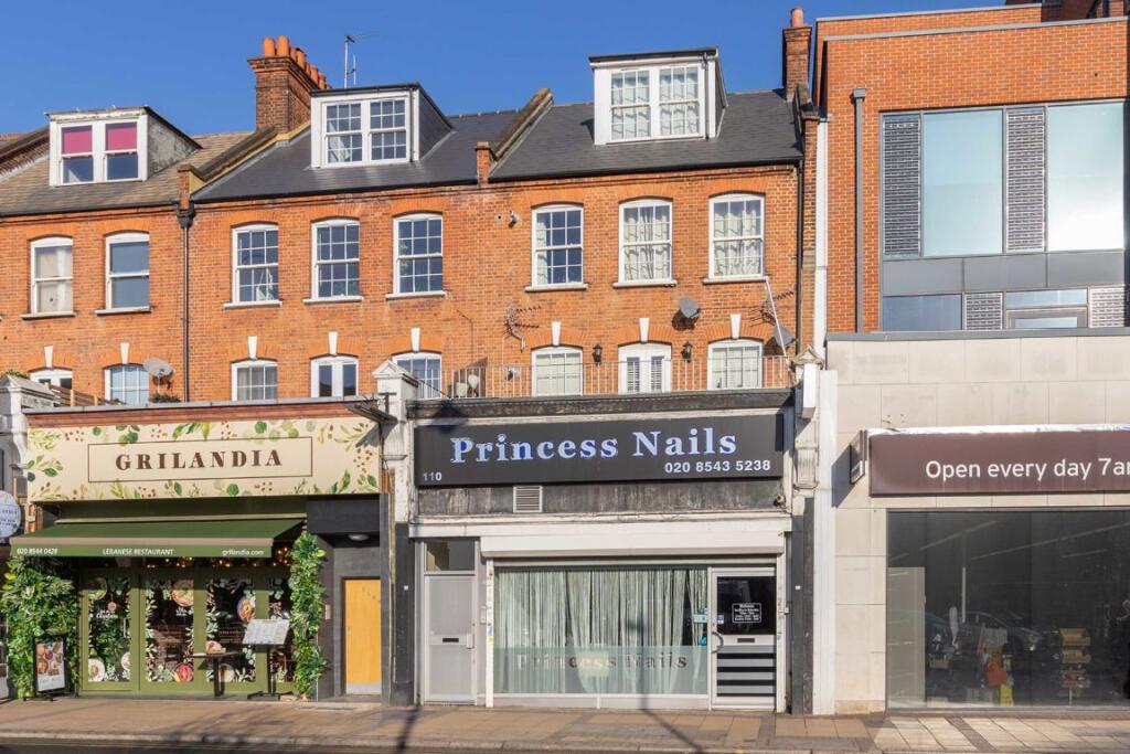 2 bed 1st Floor Flat for rent in Wimbledon. From andrew scott robertson