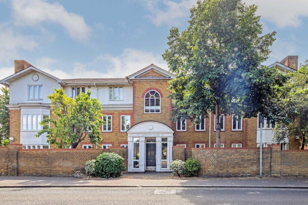 2 bed 1st Floor Flat for rent in Wimbledon. From andrew scott robertson