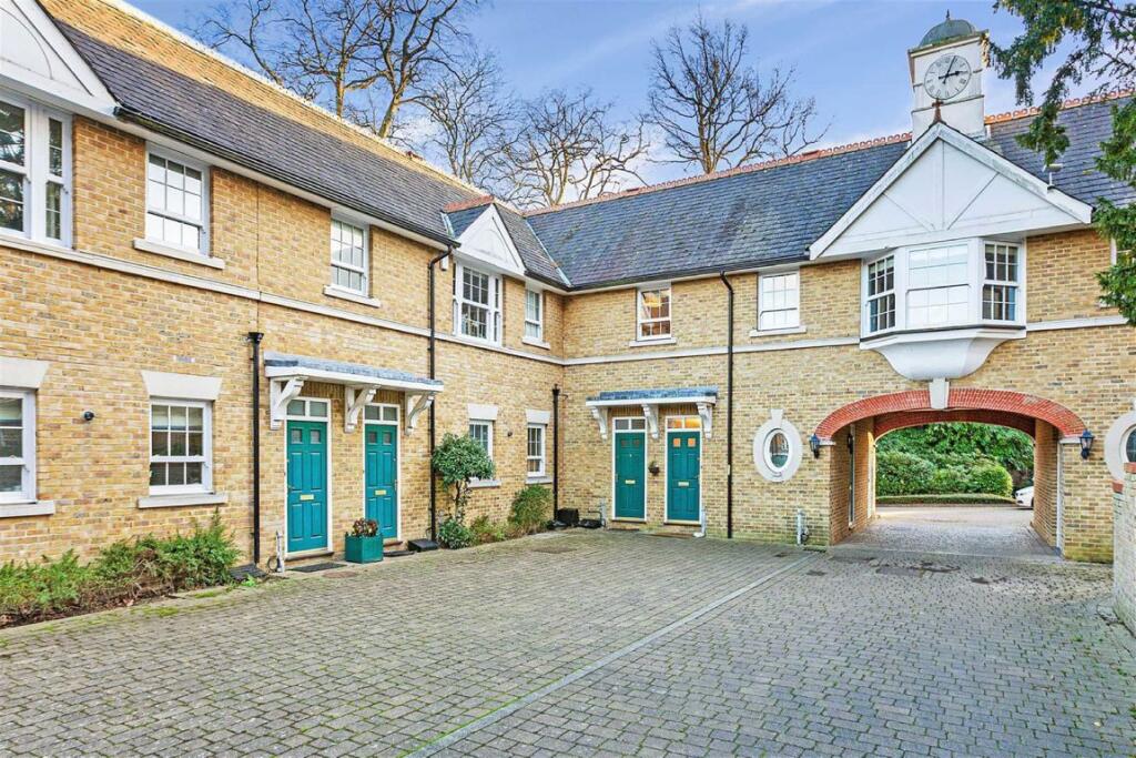 2 bed Annexe for rent in Wimbledon. From andrew scott robertson