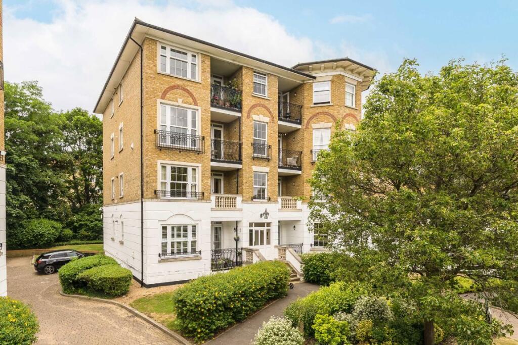2 bed 1st Floor Flat for rent in Wimbledon. From andrew scott robertson