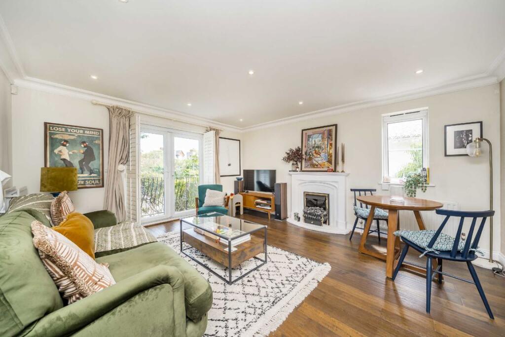 2 bed 1st Floor Flat for rent in Wimbledon. From andrew scott robertson 2 bed 1st Floor Flat for rent in Wimbledon. From andrew scott robertson