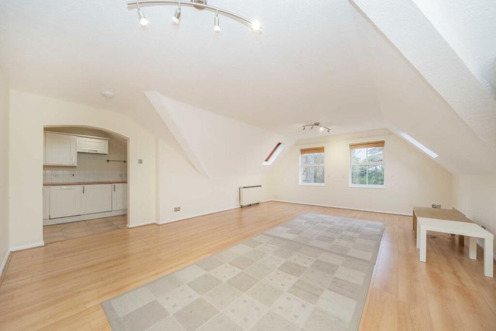 2 bed 1st Floor Flat for rent in Wimbledon. From andrew scott robertson 2 bed 1st Floor Flat for rent in Wimbledon. From andrew scott robertson