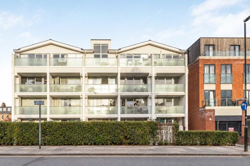 1 bed 1st Floor Flat for rent in Wimbledon. From andrew scott robertson 1 bed 1st Floor Flat for rent in Wimbledon. From andrew scott robertson