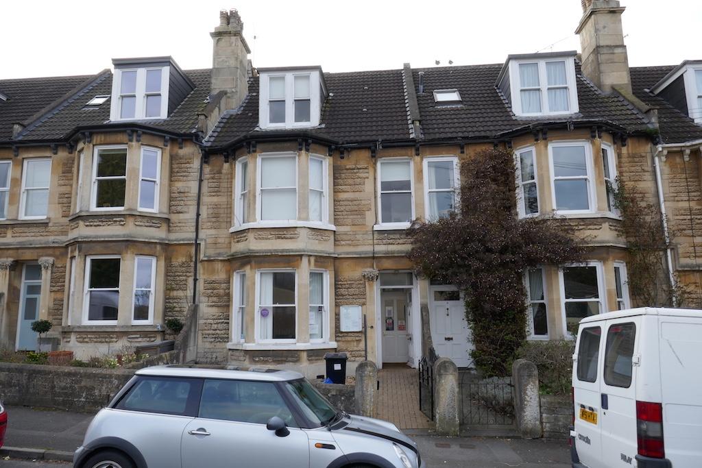 4 bed Annexe for rent in Bath. From Andrew Walker Residential - Bath