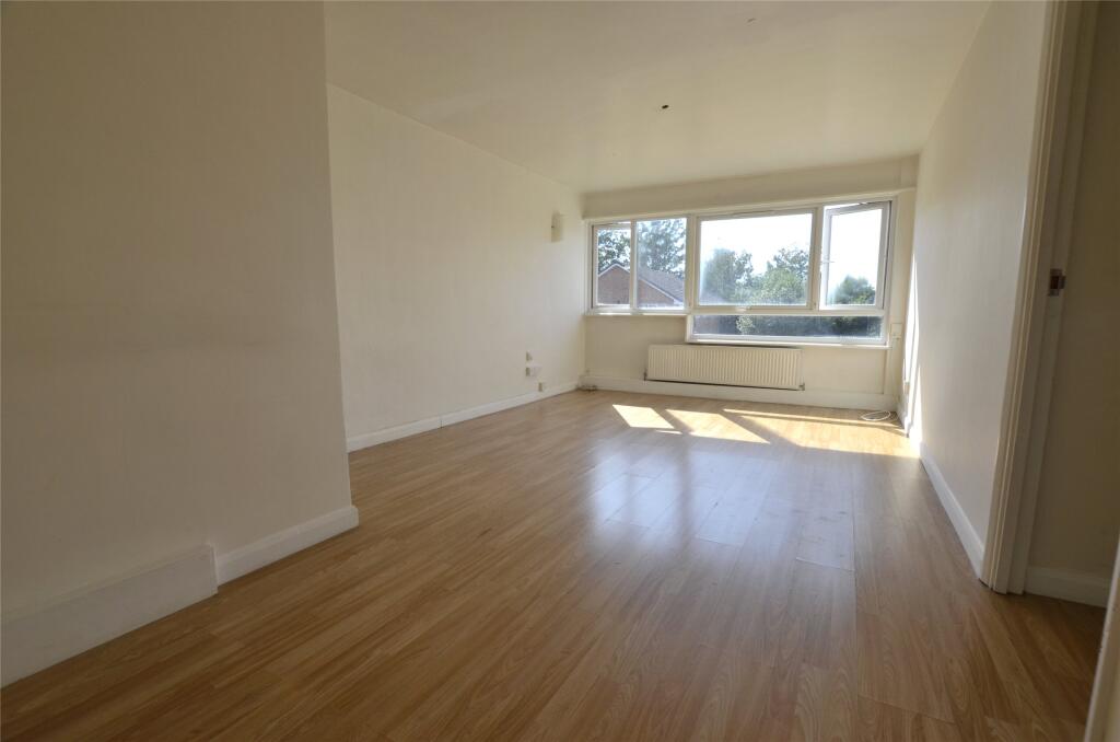 2 bed Apartment for rent in Purley. From Andrews Letting and Management - Wallington 2 bed Apartment for rent in Purley. From Andrews Letting and Management - Wallington