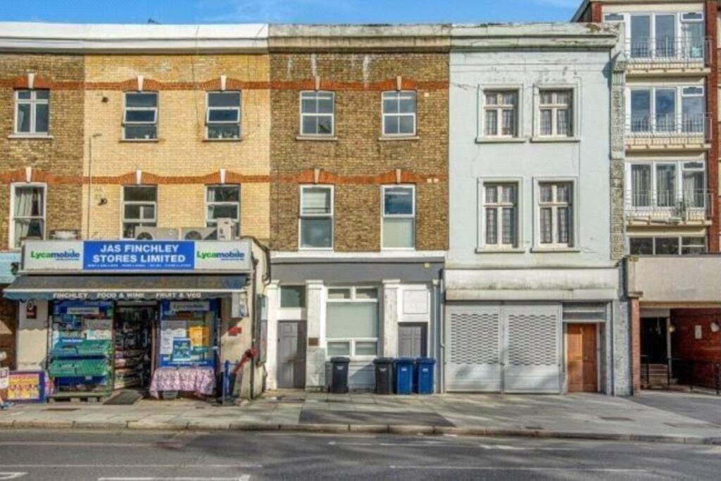 1 bed 1st Floor Flat for rent in London. From Anthony Pepe - Crouch End