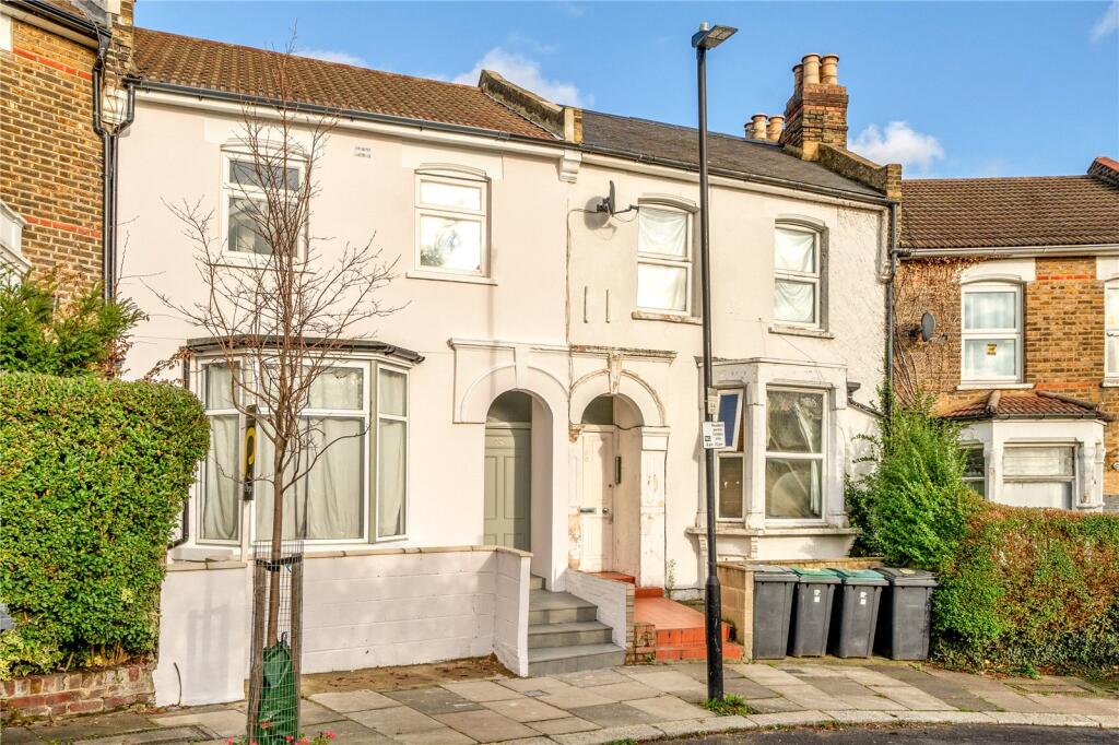 4 bed Studio for rent in Wood Green. From Anthony Pepe - Crouch End