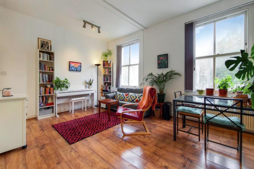 1 bed 1st Floor Flat for rent in London. From Anthony Pepe - Crouch End