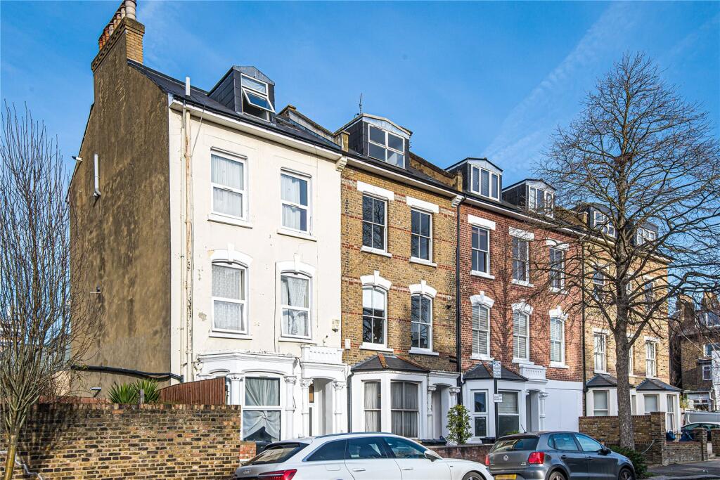 3 bed Annexe for rent in London. From Anthony Pepe - Crouch End