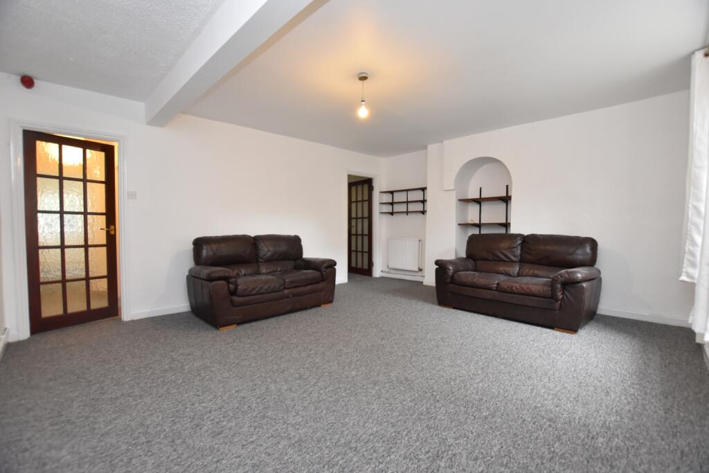 1 bed 1st Floor Flat for rent in Bristol. From Anthony James - Cotham 1 bed 1st Floor Flat for rent in Bristol. From Anthony James - Cotham