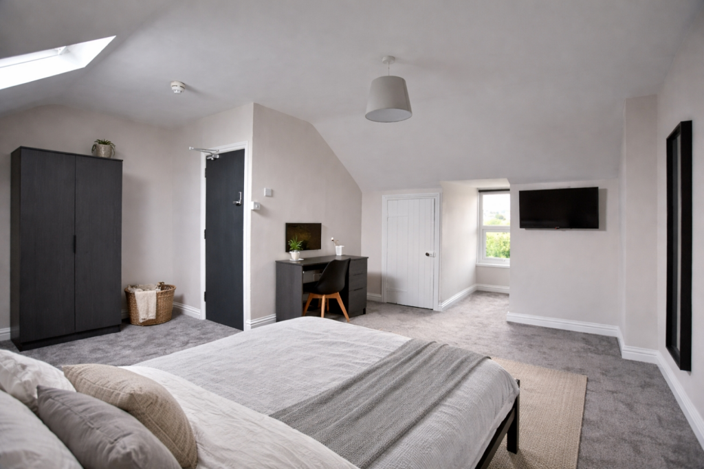 1 bed Mid Terraced House for rent in Stapleton. From Anthony James - Cotham