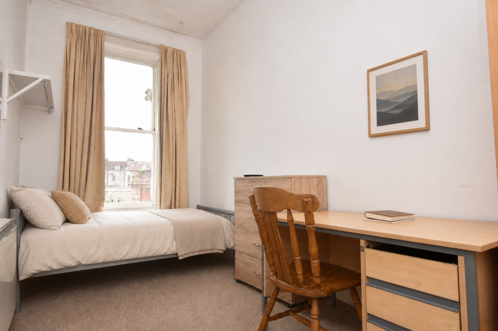 1 bed House Share for rent in Bristol. From Anthony James - Cotham