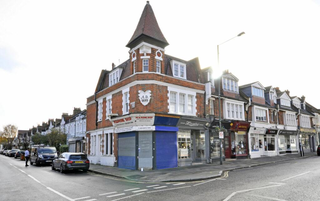 1 bed Flat for rent in Barnes. From Apparent Properties Ltd