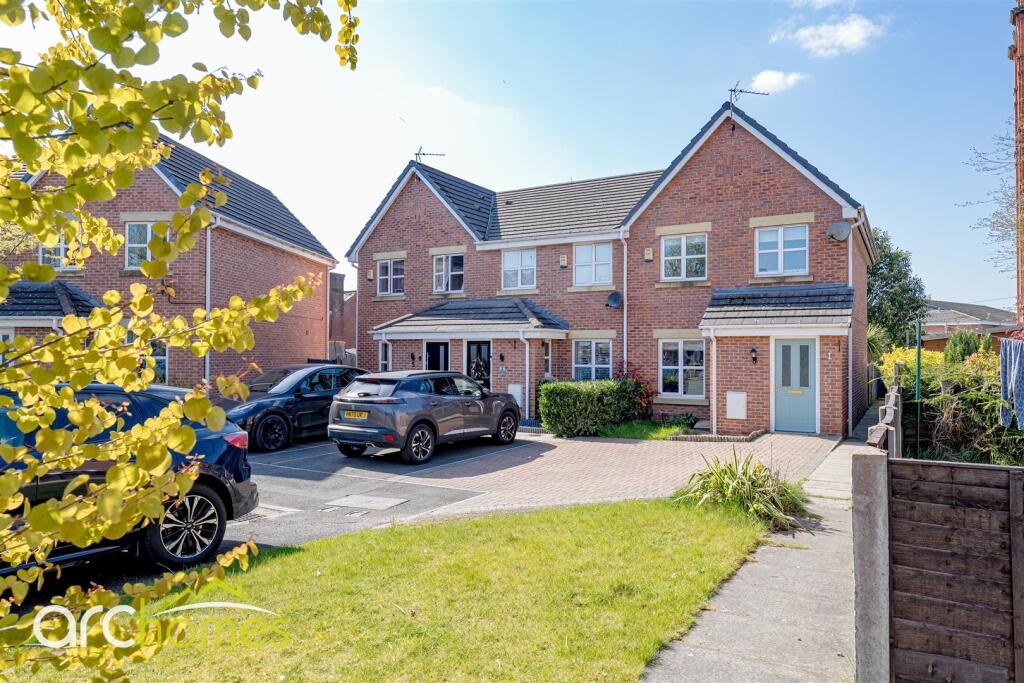 3 bed Semi Detached for rent in Atherton. From Arc Homes - Atherton