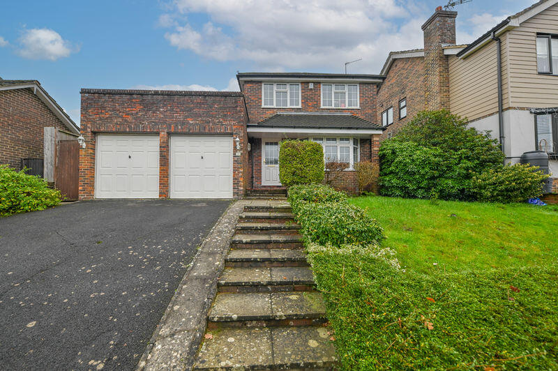 4 bed Detached for rent in Furzeley Corner. From Archbold & Edwards - Waterlooville