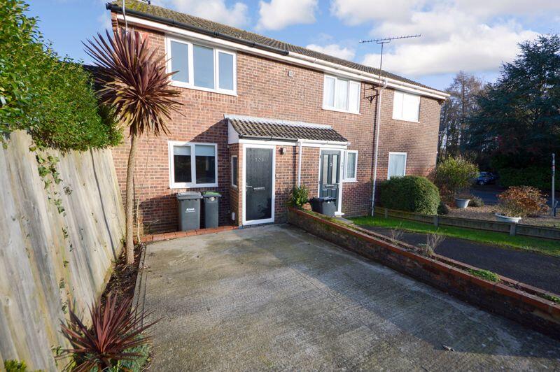 2 bed Semi Detached for rent in Furzeley Corner. From Archbold & Edwards - Waterlooville 2 bed Semi Detached for rent in Furzeley Corner. From Archbold & Edwards - Waterlooville