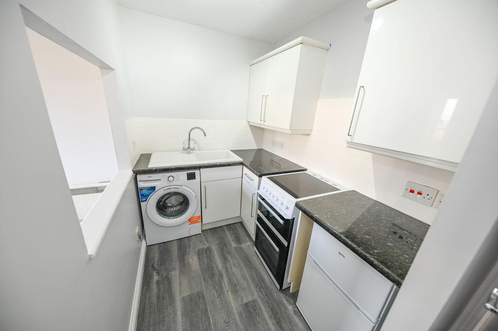 1 bed 1st Floor Flat for rent in Petersfield. From Archbold & Edwards - Waterlooville 1 bed 1st Floor Flat for rent in Petersfield. From Archbold & Edwards - Waterlooville