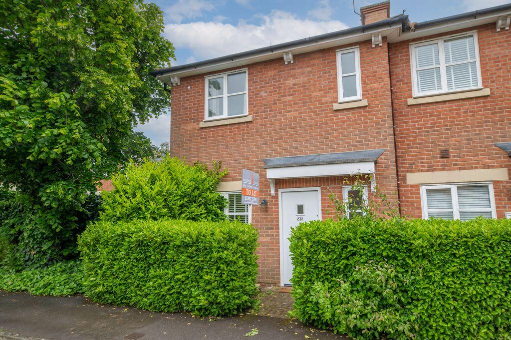 3 bed Mid Terraced House for rent in Fareham. From Archbold & Edwards - Waterlooville 3 bed Mid Terraced House for rent in Fareham. From Archbold & Edwards - Waterlooville