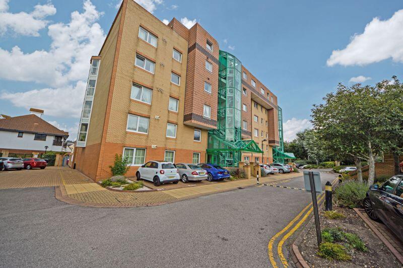 3 bed 1st Floor Flat for rent in Southwick. From Archbold & Edwards - Waterlooville