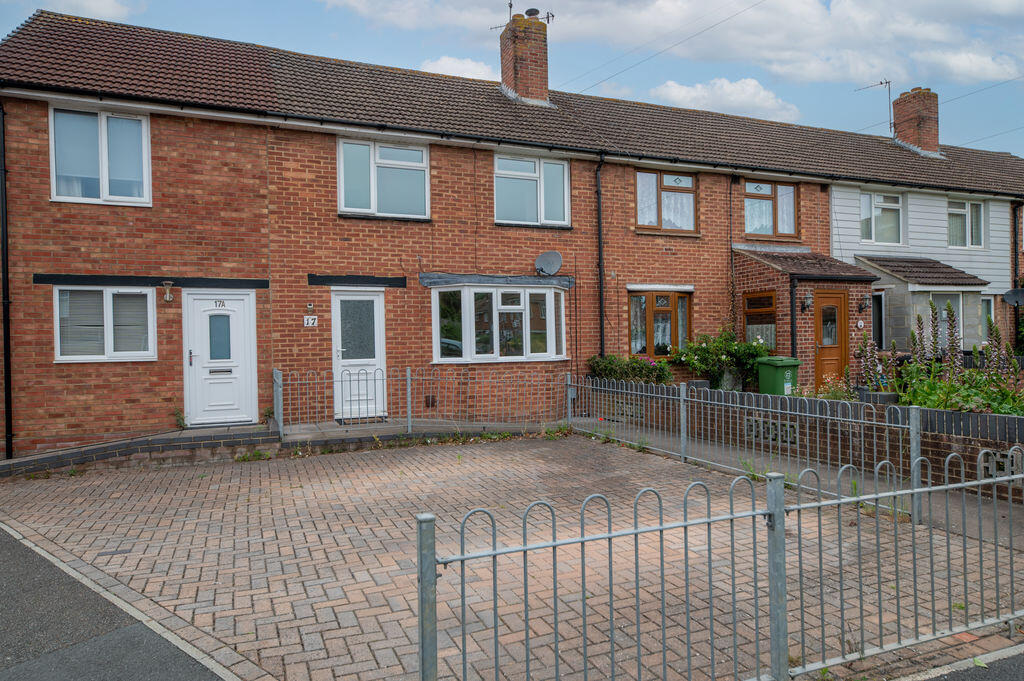 2 bed Mid Terraced House for rent in Havant. From Archbold & Edwards - Waterlooville