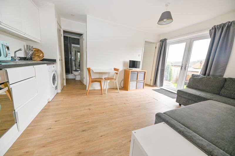 1 bed 1st Floor Flat for rent in Furzeley Corner. From Archbold & Edwards - Waterlooville