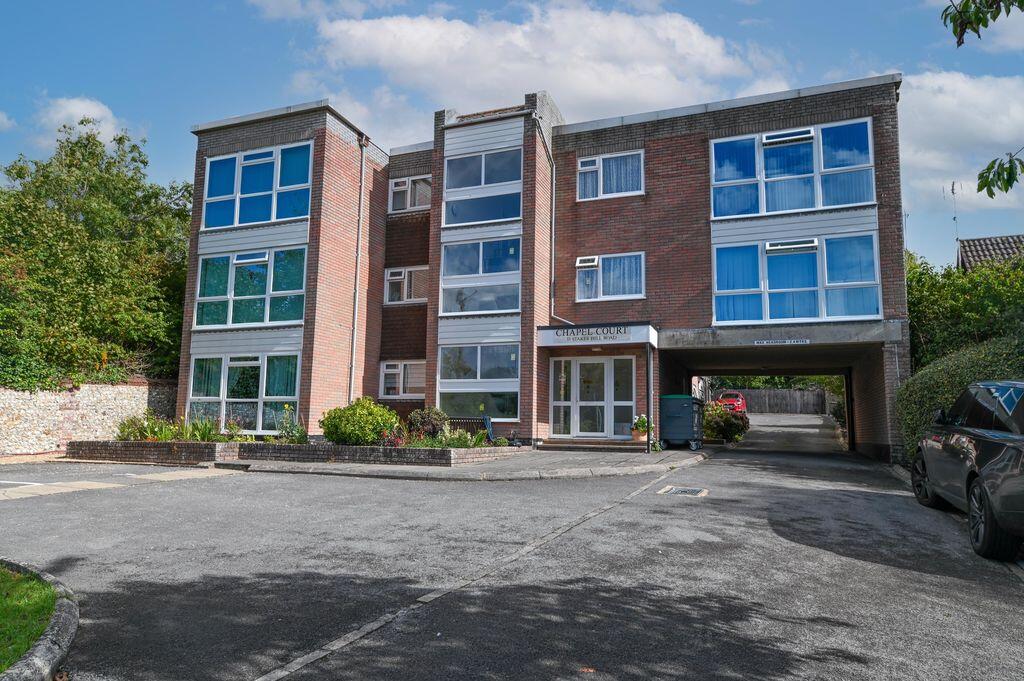 2 bed 1st Floor Flat for rent in Furzeley Corner. From Archbold & Edwards - Waterlooville 2 bed 1st Floor Flat for rent in Furzeley Corner. From Archbold & Edwards - Waterlooville