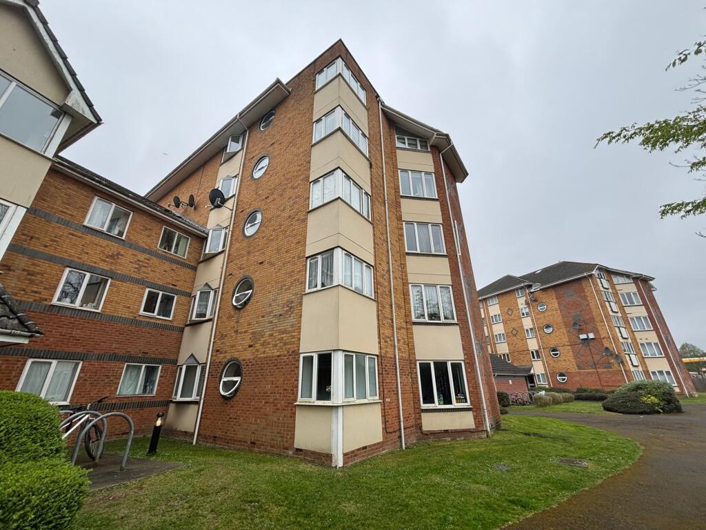 2 bed 1st Floor Flat for rent in Burghfield. From Arins - Tilehurst