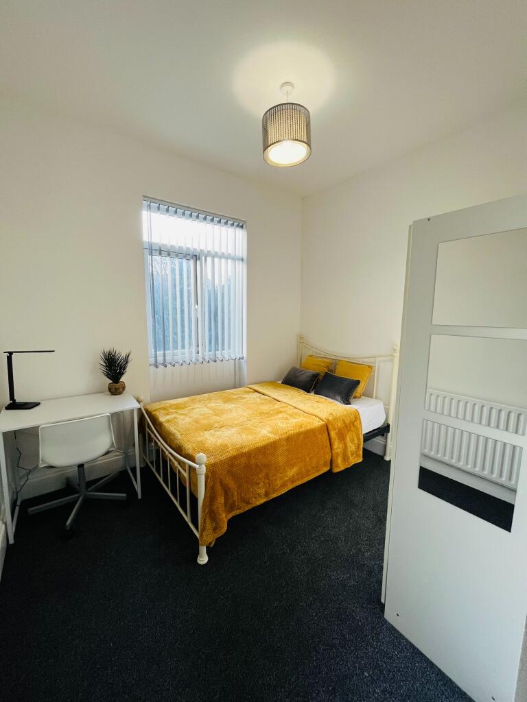 1 bed House Share for rent in Coventry. From Arrow Estate Agents - Coventry