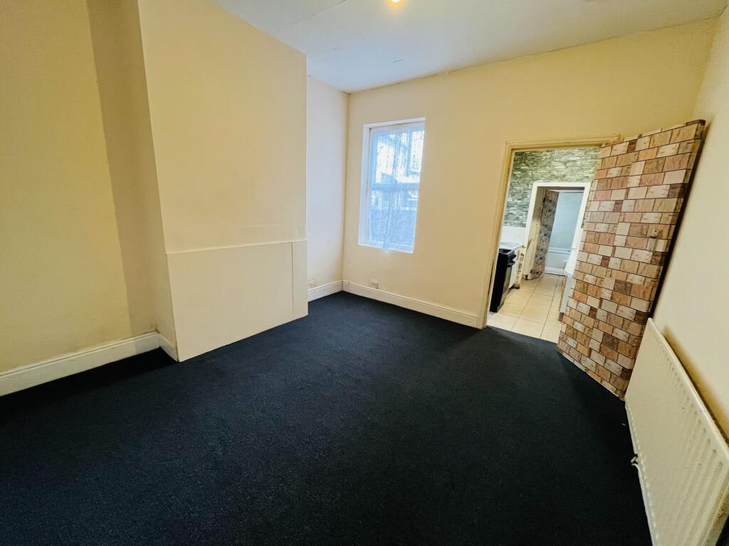 3 bed Mid Terraced House for rent in Coventry. From Arrow Estate Agents - Coventry 3 bed Mid Terraced House for rent in Coventry. From Arrow Estate Agents - Coventry
