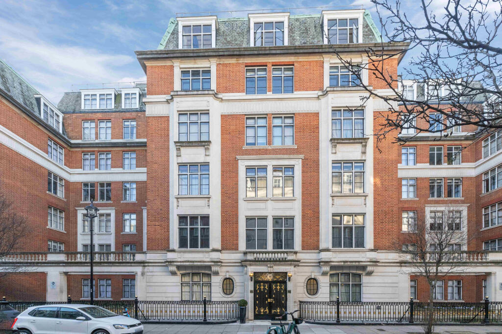 1 bed House (unspecified) for rent in London. From Arthur Samuel Estate Agents - Walton on Thames