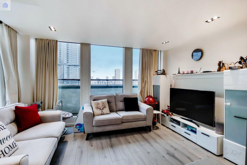 2 bed Apartment for rent in Poplar. From Ashley King - Docklands
