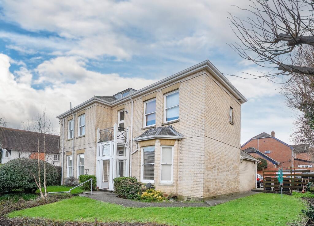 1 bed Apartment for rent in Andover. From Austin Hawk Estate Agents - Andover