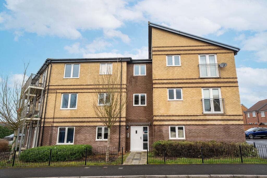 2 bed Apartment for rent in Andover Down. From Austin Hawk Estate Agents - Andover