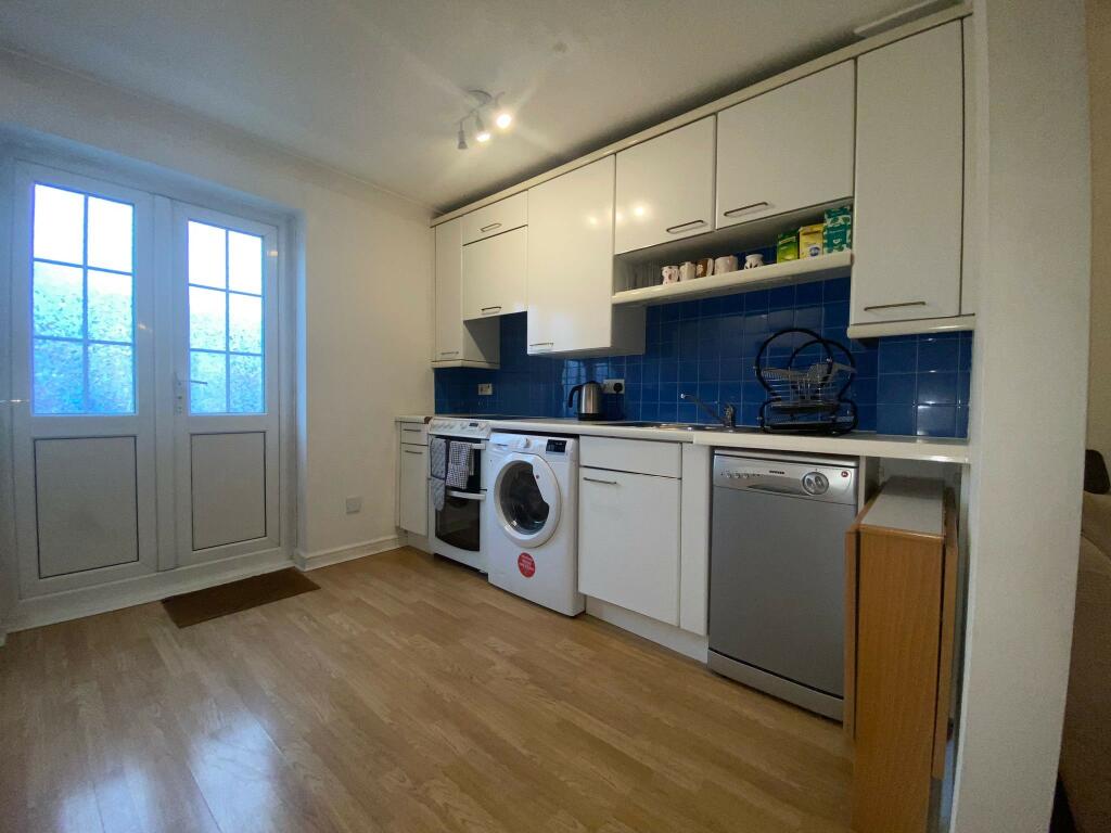 2 bed Detached House for rent in Poplar. From Bairstow Eves - Bow