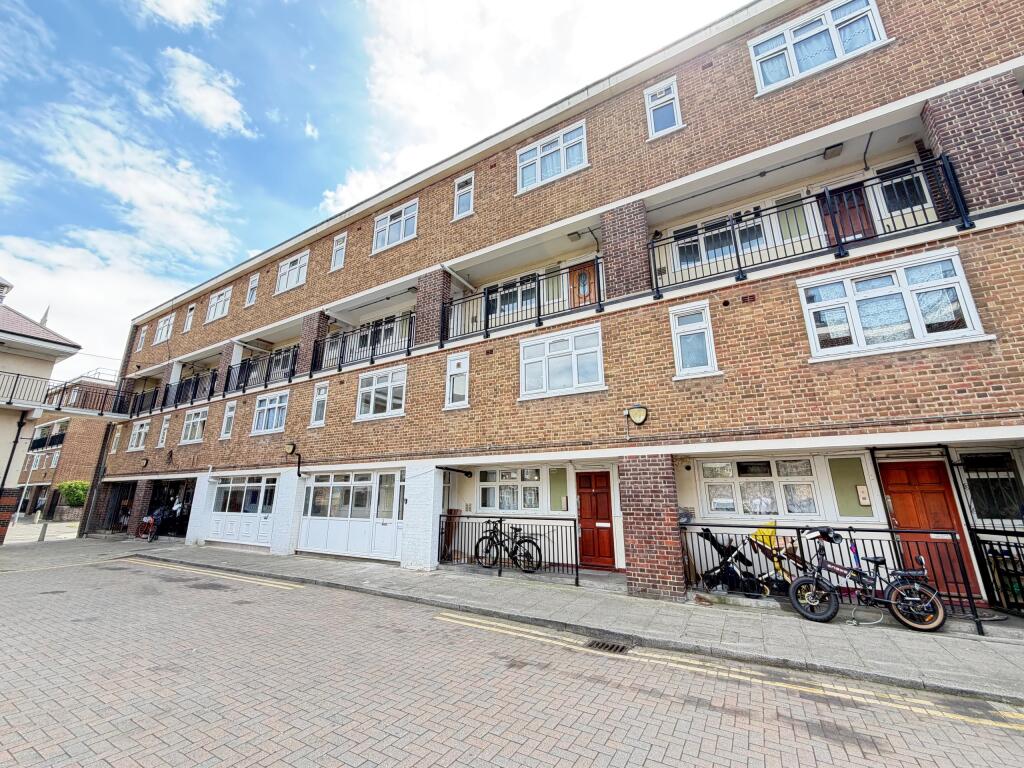 3 bed 1st Floor Flat for rent in Stepney. From Bairstow Eves - Bow