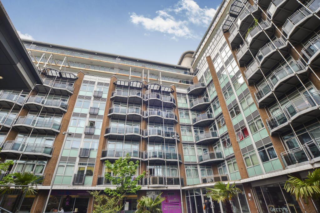1 bed Apartment for rent in Stratford. From Bairstow Eves - Leytonstone