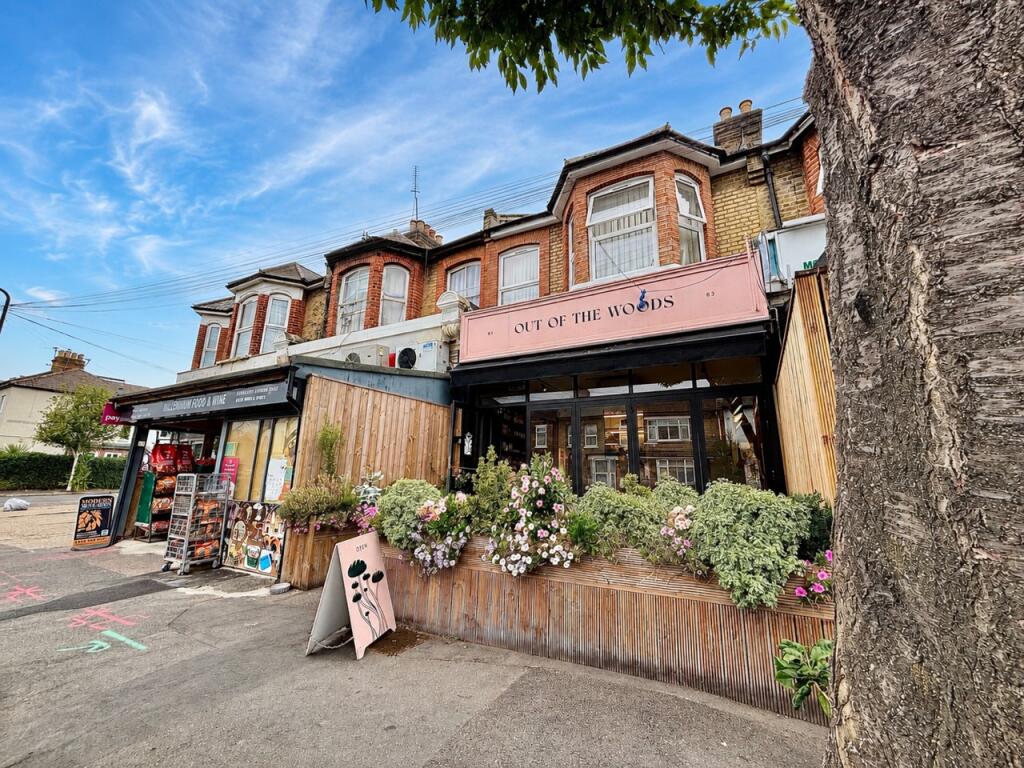 3 bed 1st Floor Flat for rent in Wanstead. From Bairstow Eves - Leytonstone 3 bed 1st Floor Flat for rent in Wanstead. From Bairstow Eves - Leytonstone
